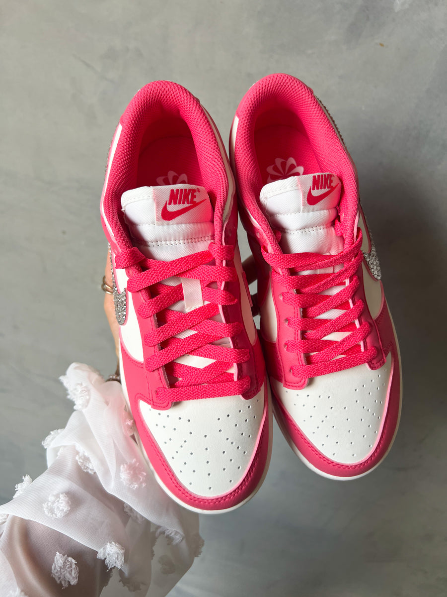 Nike Dunk Low Hyper Pink Women’s sold 8.5