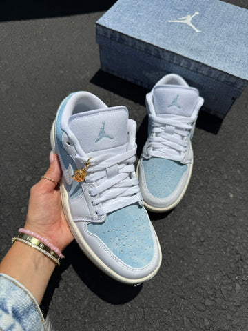 ✨NEW✨Denim Special Edition Swarovski Women’s Air Jordan 1 Low Shoes