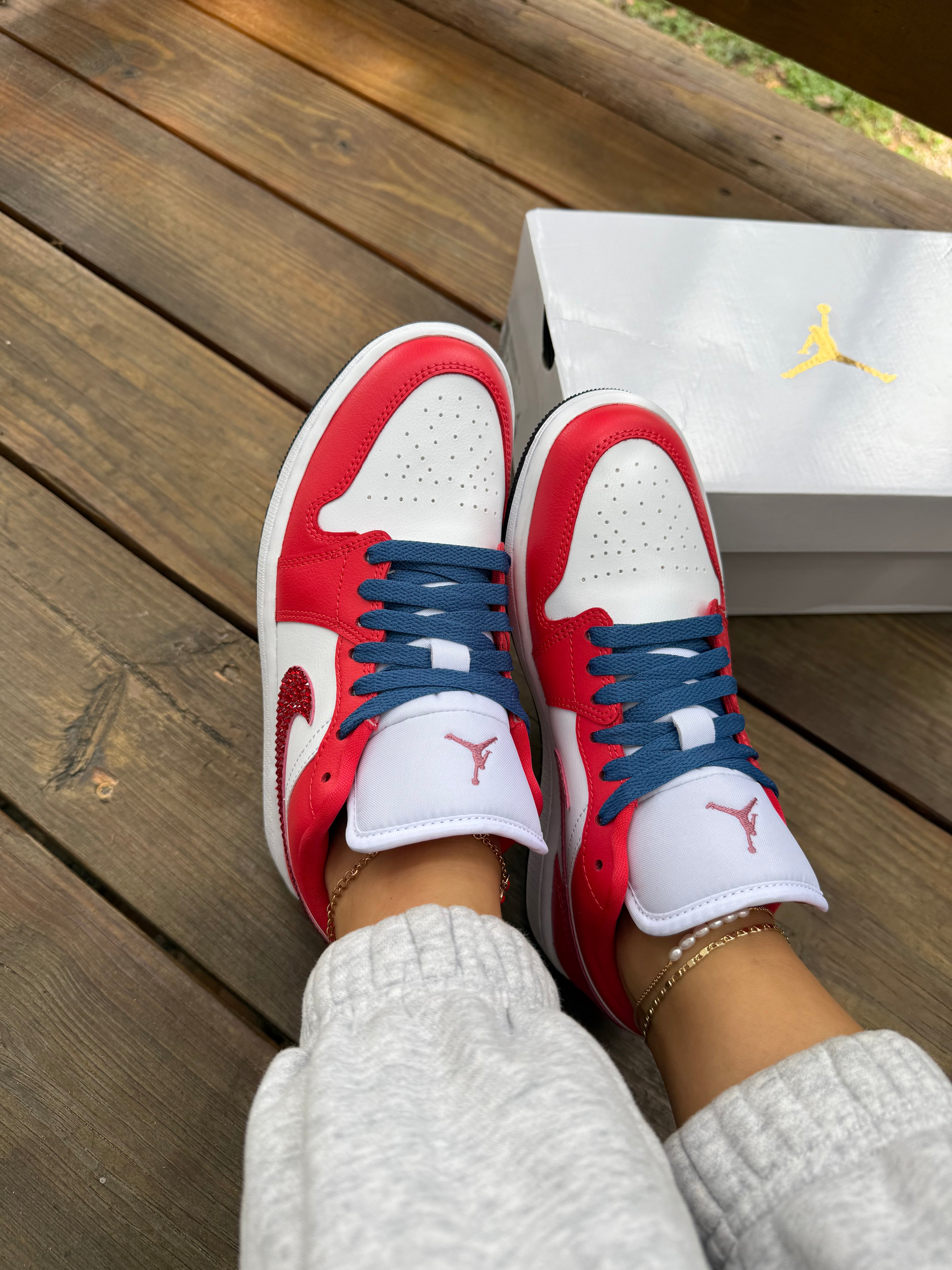 Americana Swarovski Women’s Air Jordan 1 Low Shoes