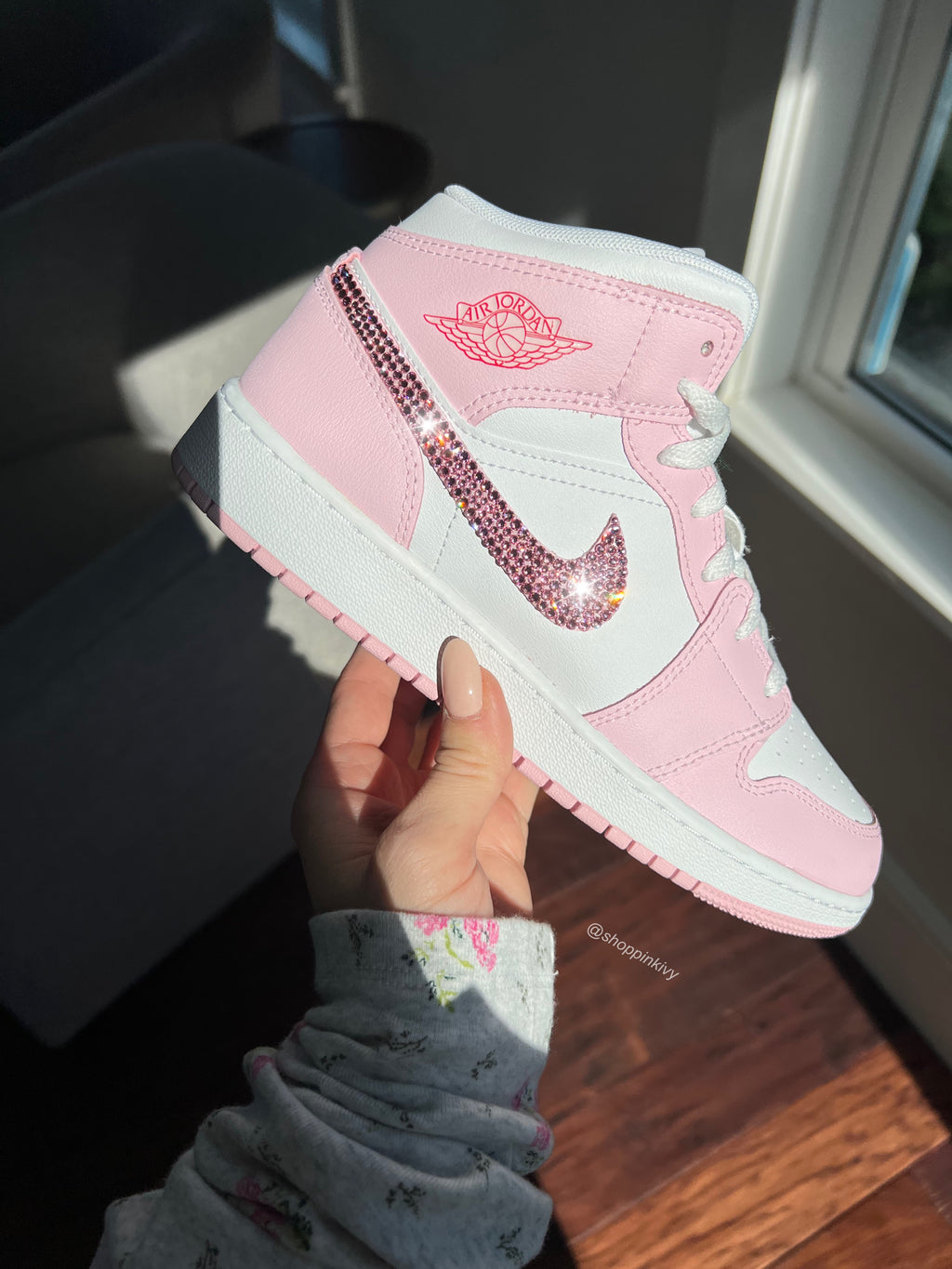 SIZE 6.5 Pink Swarovski Women’s Air Jordan 1 Mid Shoes