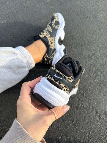 Leopard Swarovski Nike Women’s Shoes