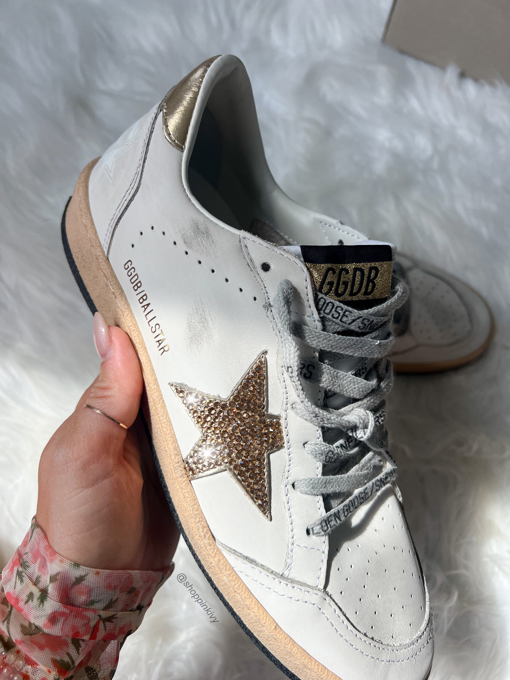 Zapatillas de mujer Gold Golden Goose Swarovski