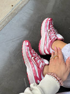 Zapatillas Nike de mujer metálicas rosas con cristales Swarovski