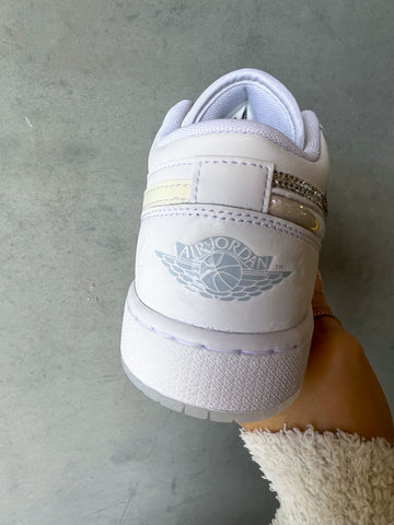 Edición especial Snowglobe Swarovski Zapatos Air Jordan 1 Low para mujer