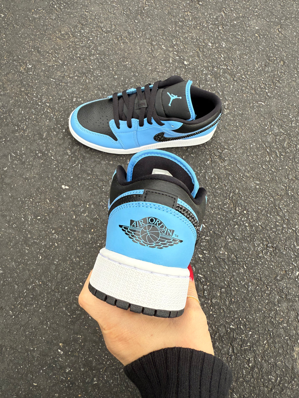 RARE SIZE 7 Light Sapphire Blue Swarovski Women’s Air Jordan 1 Low Shoes