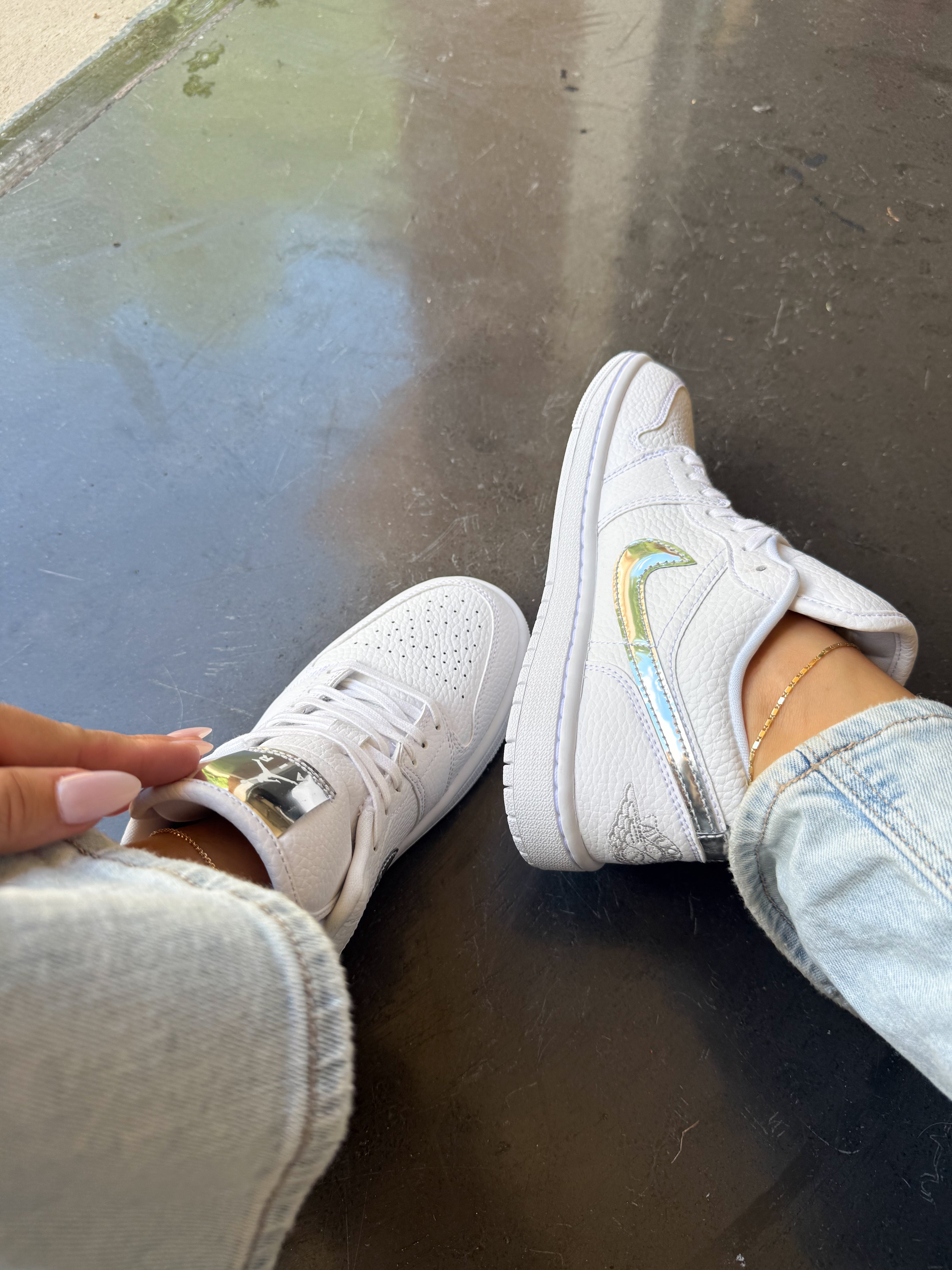 White Metallic Swarovski Women’s Air Jordan 1 Low Shoes