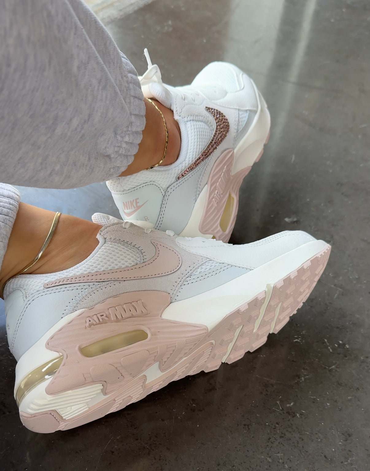SIZE 7 White Blush Swarovski Womens Nike Shoes