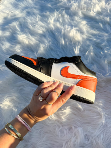 Fall ‘25 🎃 Swarovski Women’s Air Jordan 1 Low Shoes