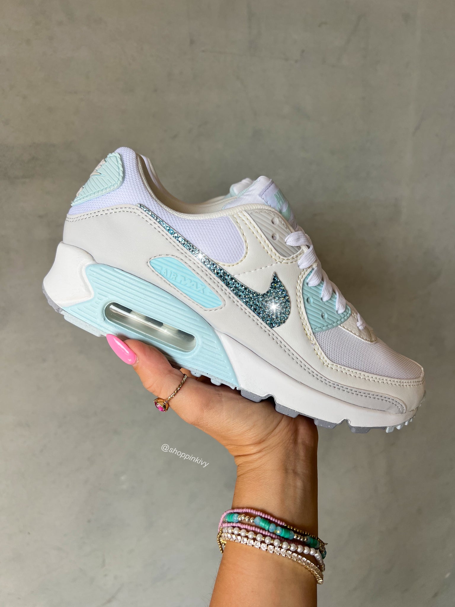 Nike air max 90 womens white pink blue best sale