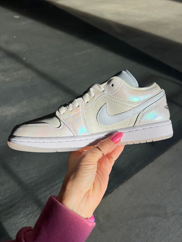 Special Edition Swarovski Women’s Air Jordan 1 Low Shoes