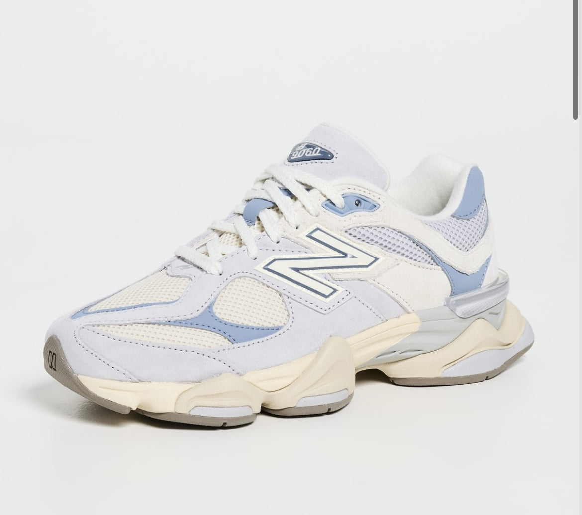 Pre-Order Baby Blue Swarovski Women’s New Balance 9060