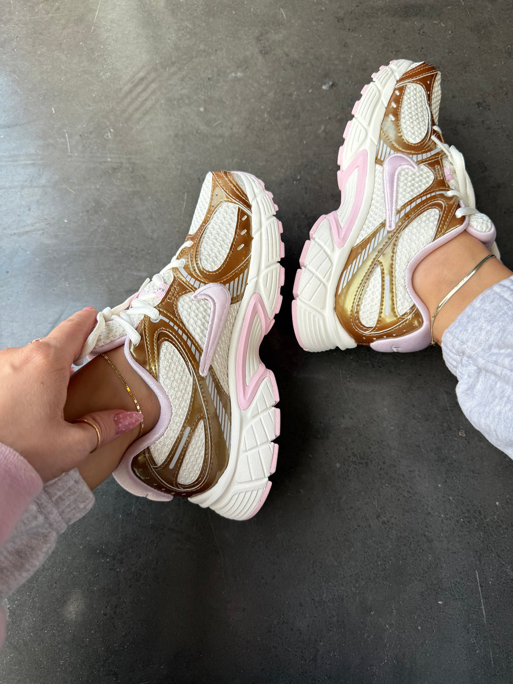 Zapatillas Nike Swarovski Oro Rosa Perla para Mujer