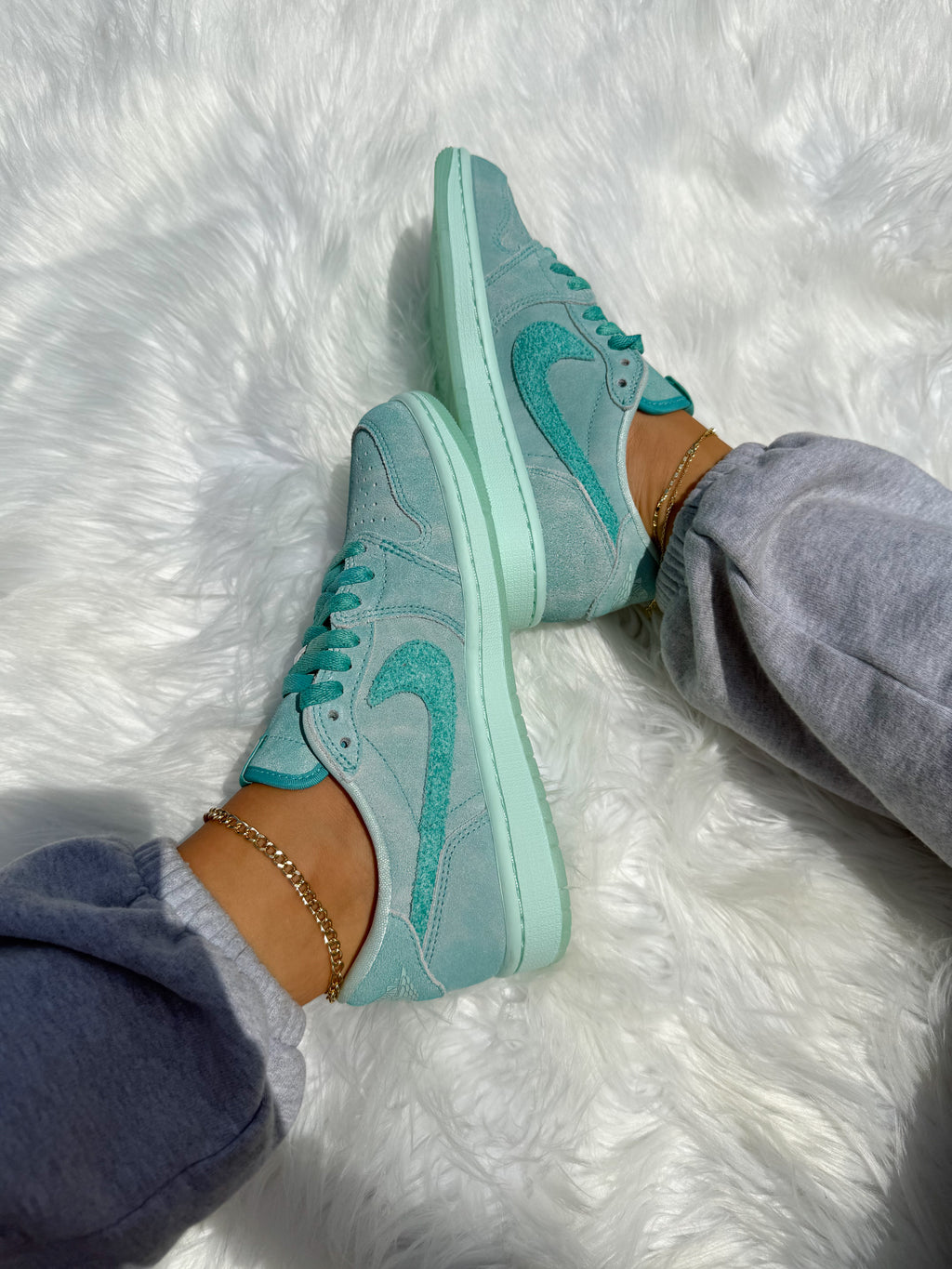 Zapatillas Air Jordan 1 Retro OG Low Edición Especial Aqua Swarovski para Mujer