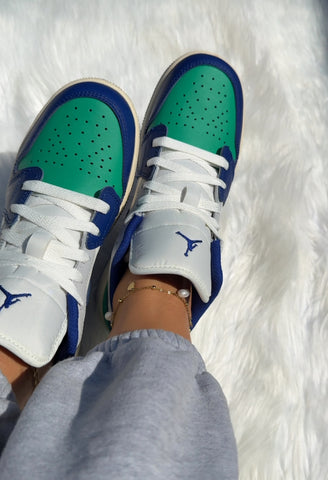 NEW Blue & Green Swarovski Women’s Air Jordan 1 Low Shoes