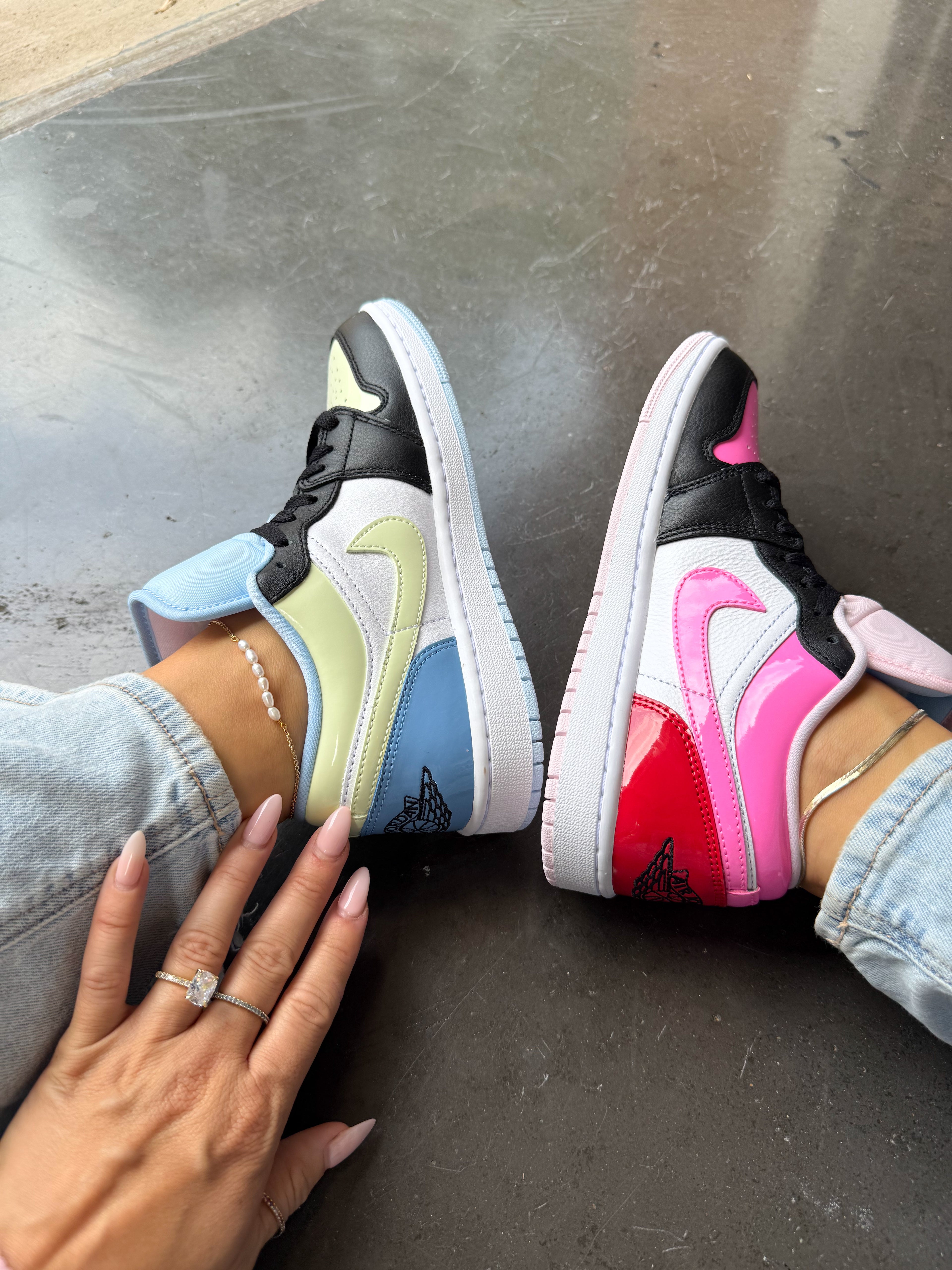 NEW Mismatch Swarovski Women’s Air Jordan 1 Low Shoes