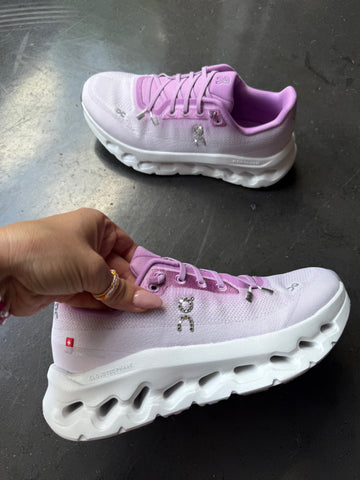 SIZE 7 Fuchsia Ombre Swarovski ON Cloudtilt Running Shoes