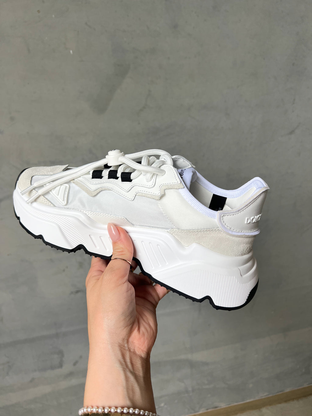 Zapatillas de deporte negras Dolce & Gabbana Swarovski para mujer