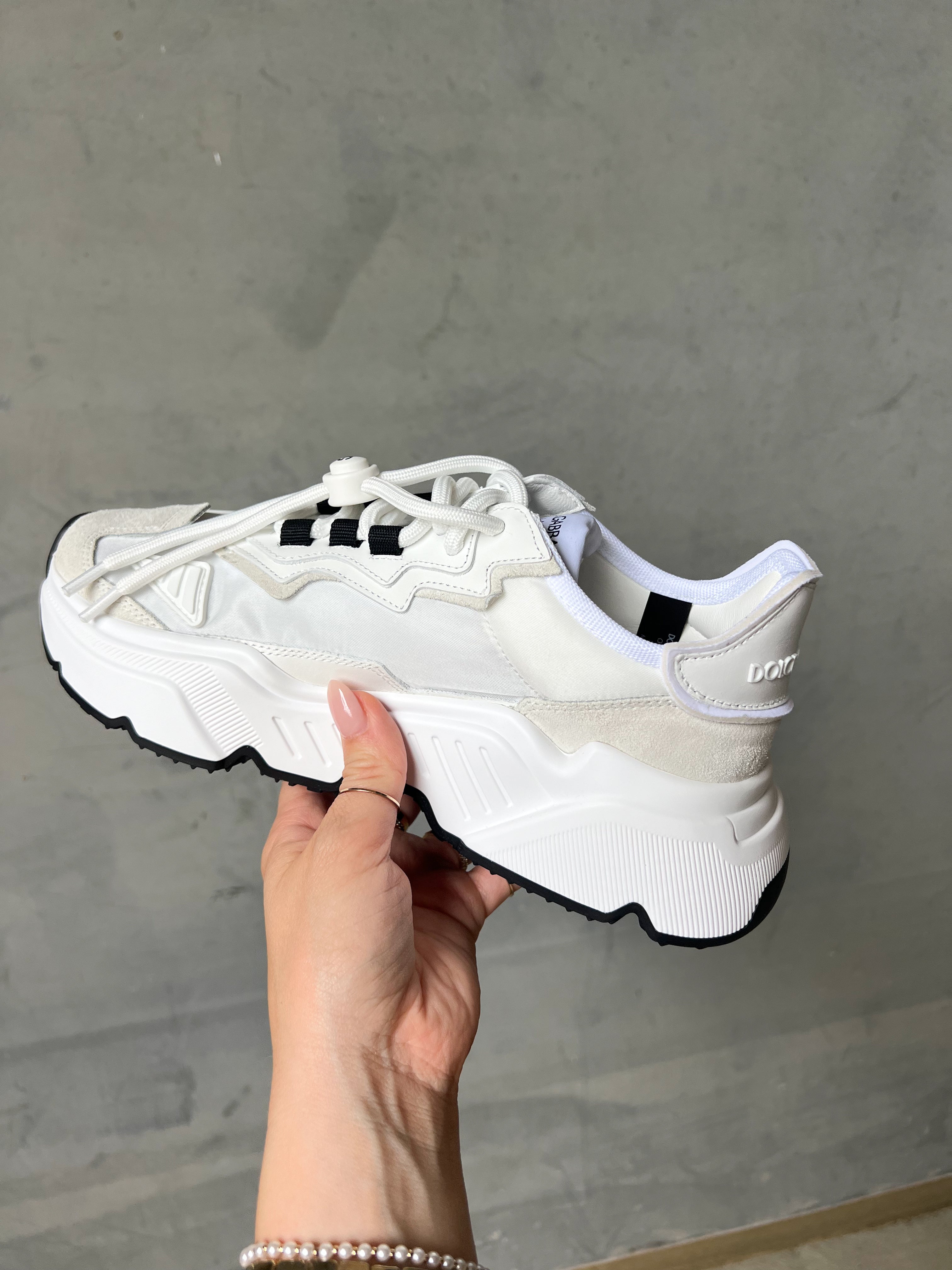 Zapatillas de deporte negras Dolce & Gabbana Swarovski para mujer