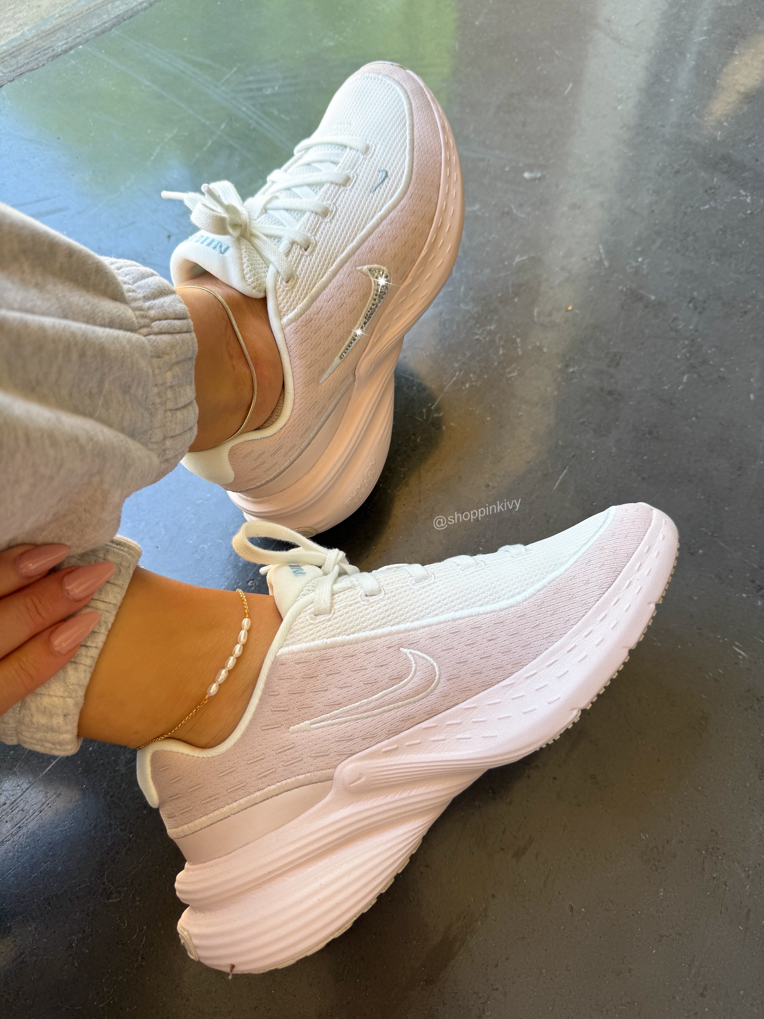 Pink White Uplift SC Swarovski Womens