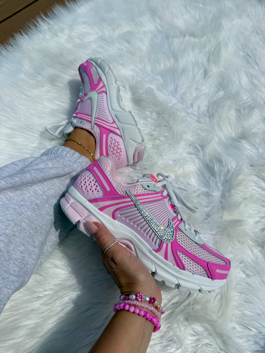 Bubblegum Hot Pink Swarovski Women Nike Vomero 5