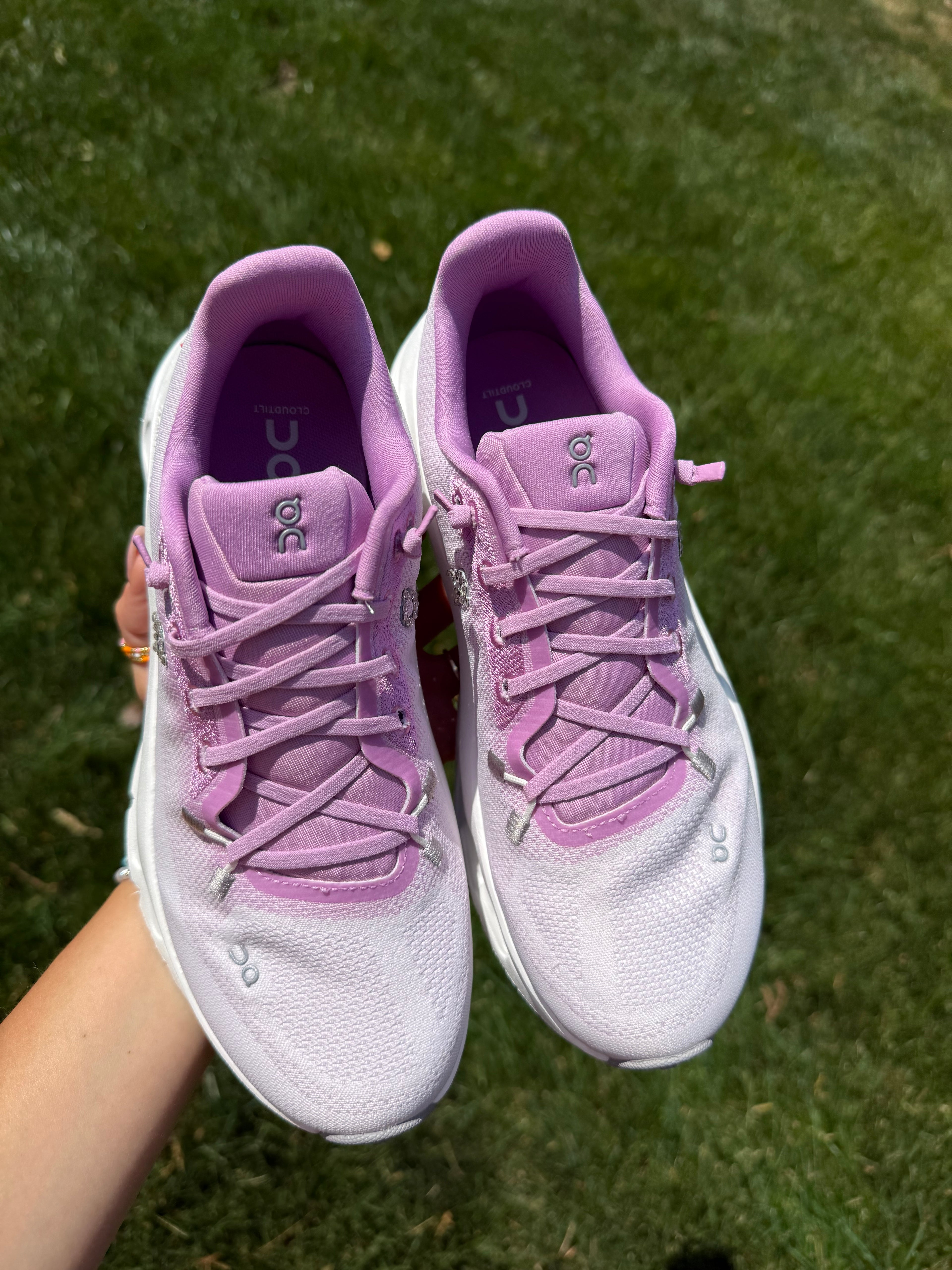 Fuchsia Ombre Swarovski ON Cloudtilt Running Shoes