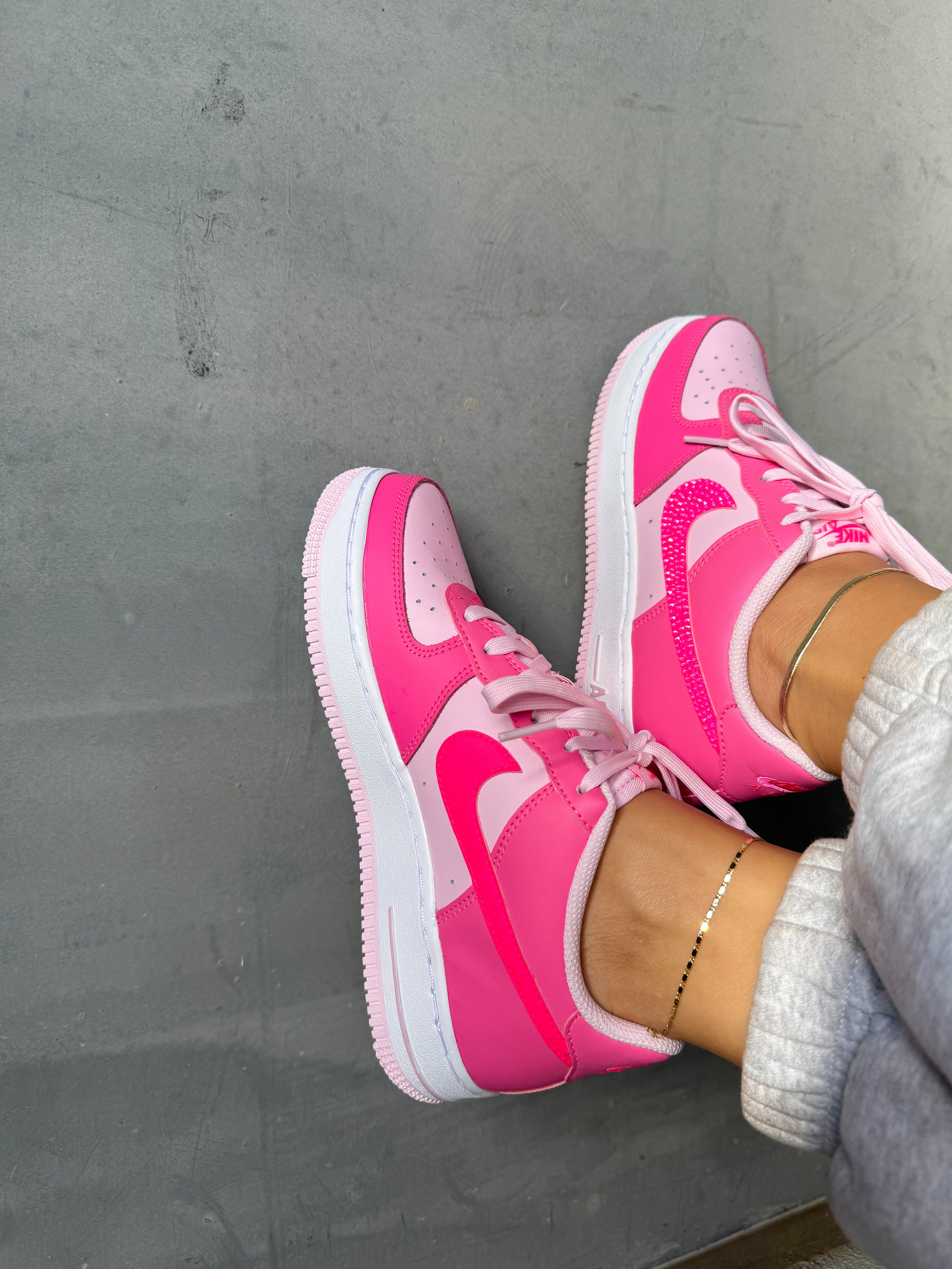 Zapatillas bajas Air Force 1 de mujer Swarovski en rosa chicle