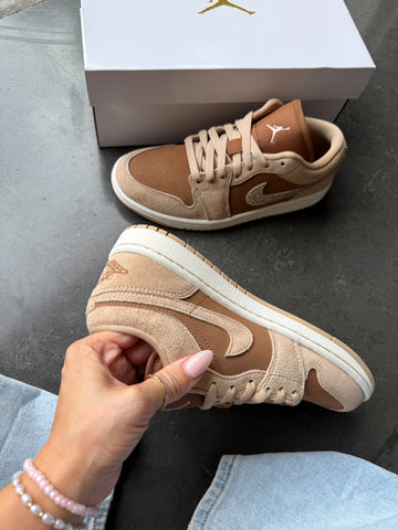 NEW Fall Tan Swarovski Women’s Air Jordan 1 Low Shoes