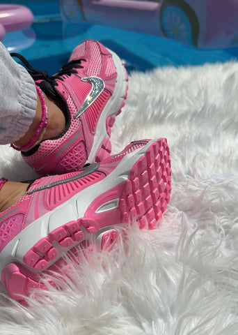 Bubblegum Pink Swarovski Women Nike Vomero 5