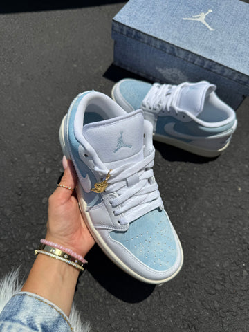 ✨NEW✨Denim Special Edition Swarovski Women’s Air Jordan 1 Low Shoes