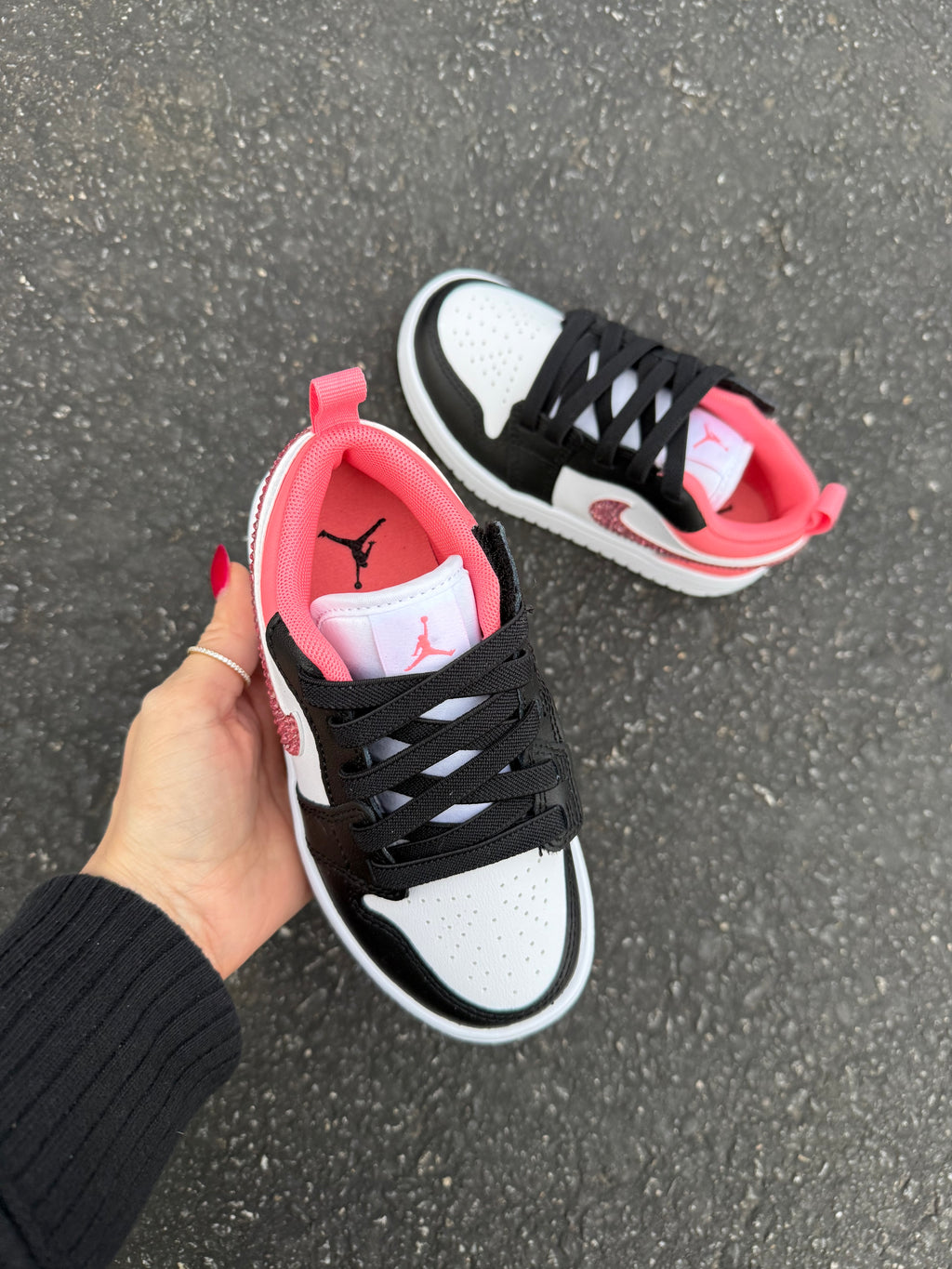 TALLA 11Y Zapatillas Air Jordan 1 Low Swarovski Negro Rosa