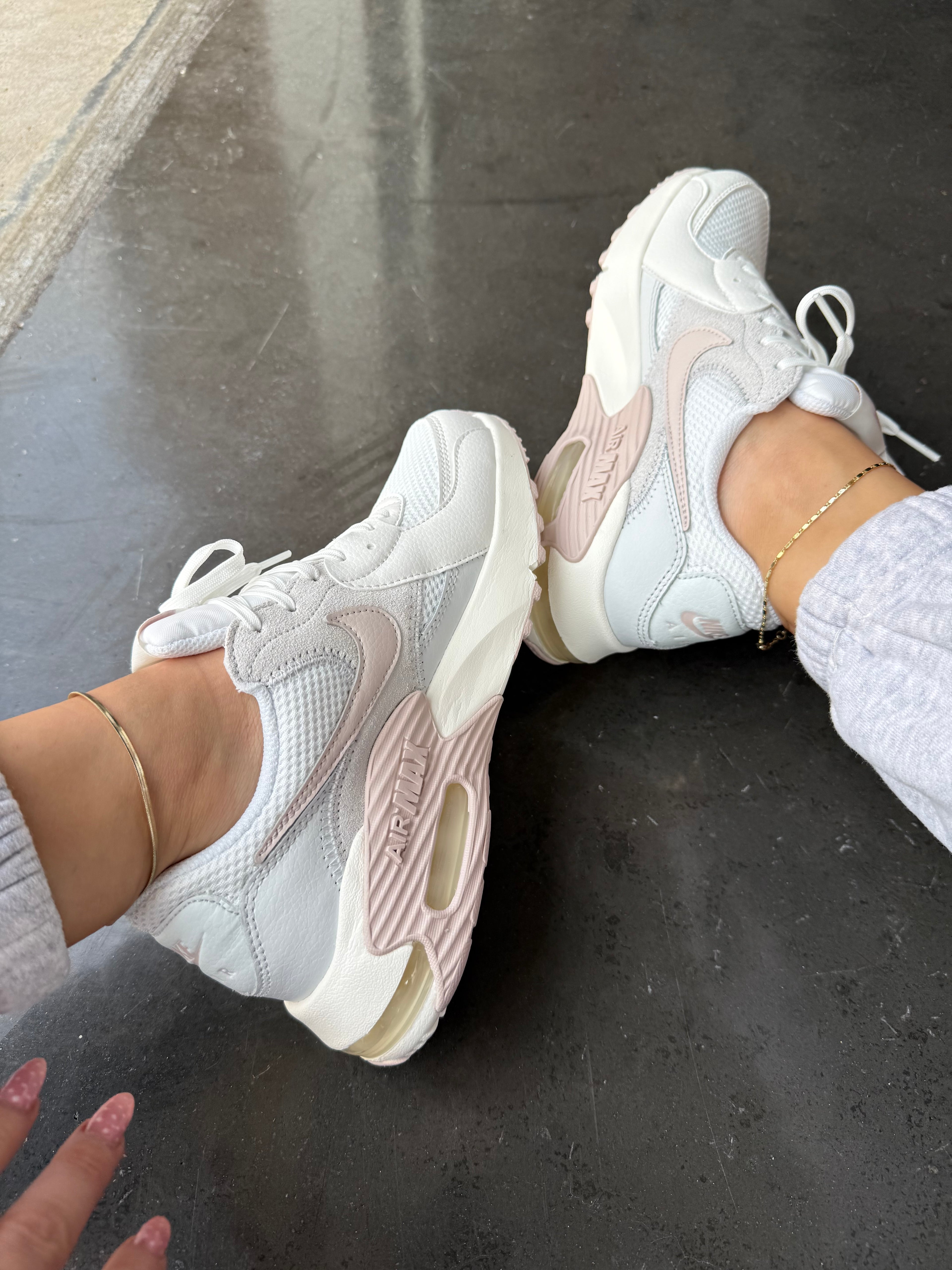 SIZE 7 White Blush Swarovski Womens Nike Shoes