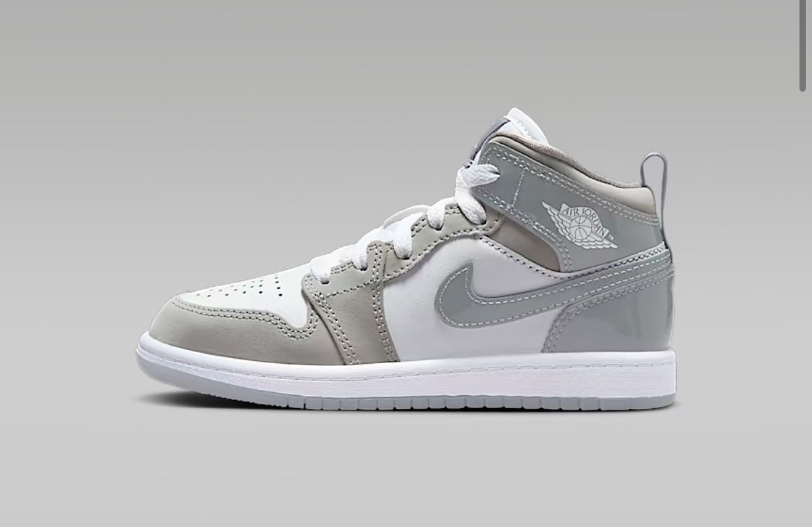 Pre-Order Swarovski Air Jordan 1 Mid Shoes