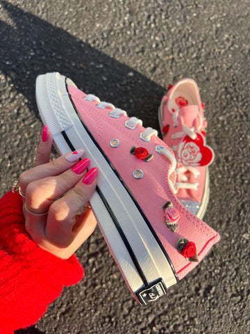 Pre-Order Roses Pink Valentine’s Converse Chuck Taylor