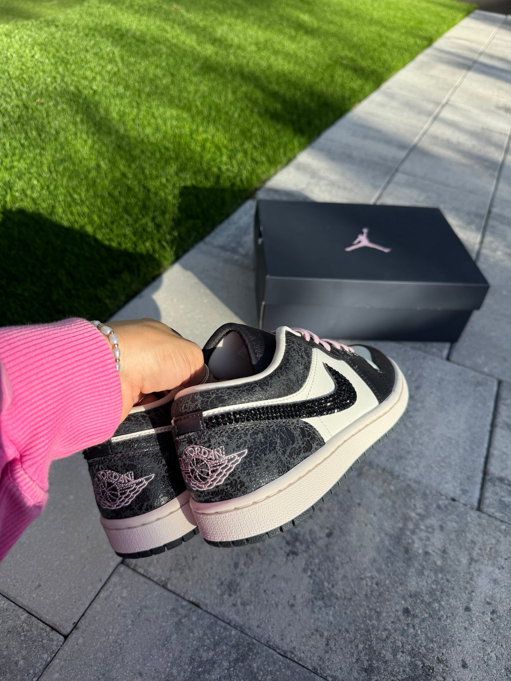 NEW Charm Studded Swarovski Women’s Air Jordan 1 Low Shoes