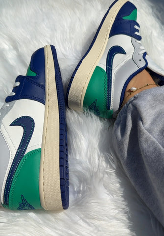 NEW Blue & Green Swarovski Women’s Air Jordan 1 Low Shoes