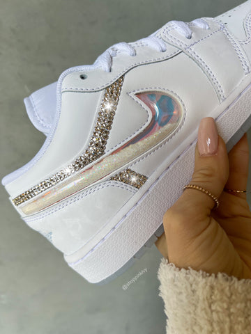 Edición especial Snowglobe Swarovski Zapatos Air Jordan 1 Low para mujer