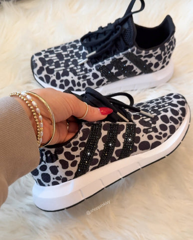 SIZE 7 Leopard Print Swarovski Adidas Original Swift Run