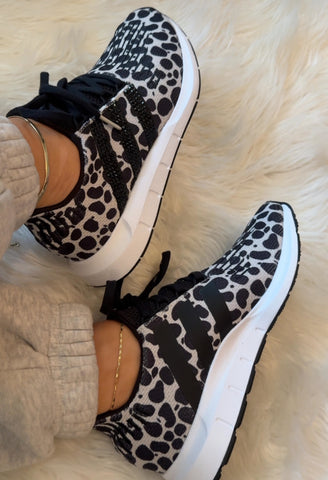 SIZE 7 Leopard Print Swarovski Adidas Original Swift Run