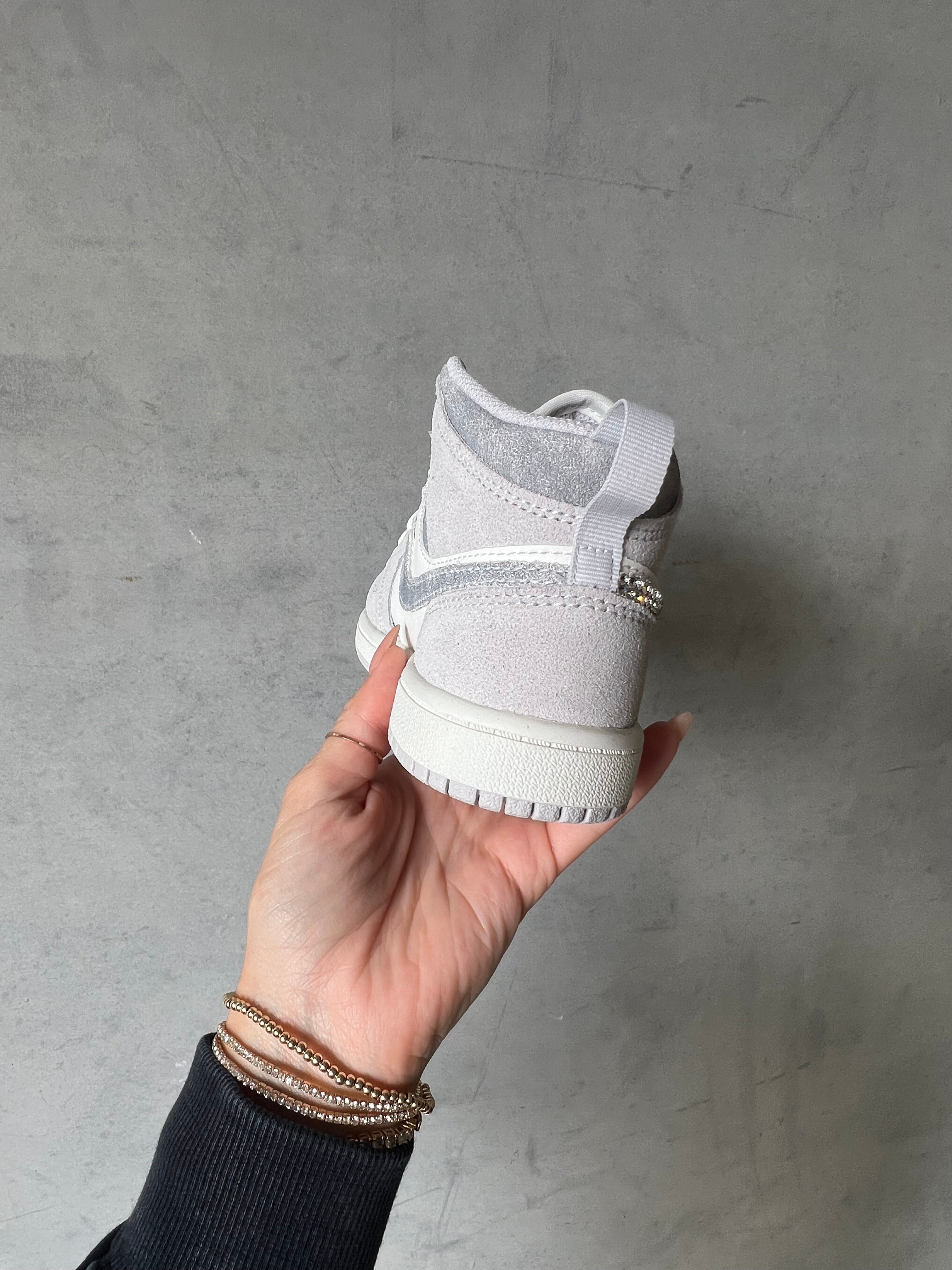 SIZE 3y Pre-School Swarovski Jordan 1 Mid