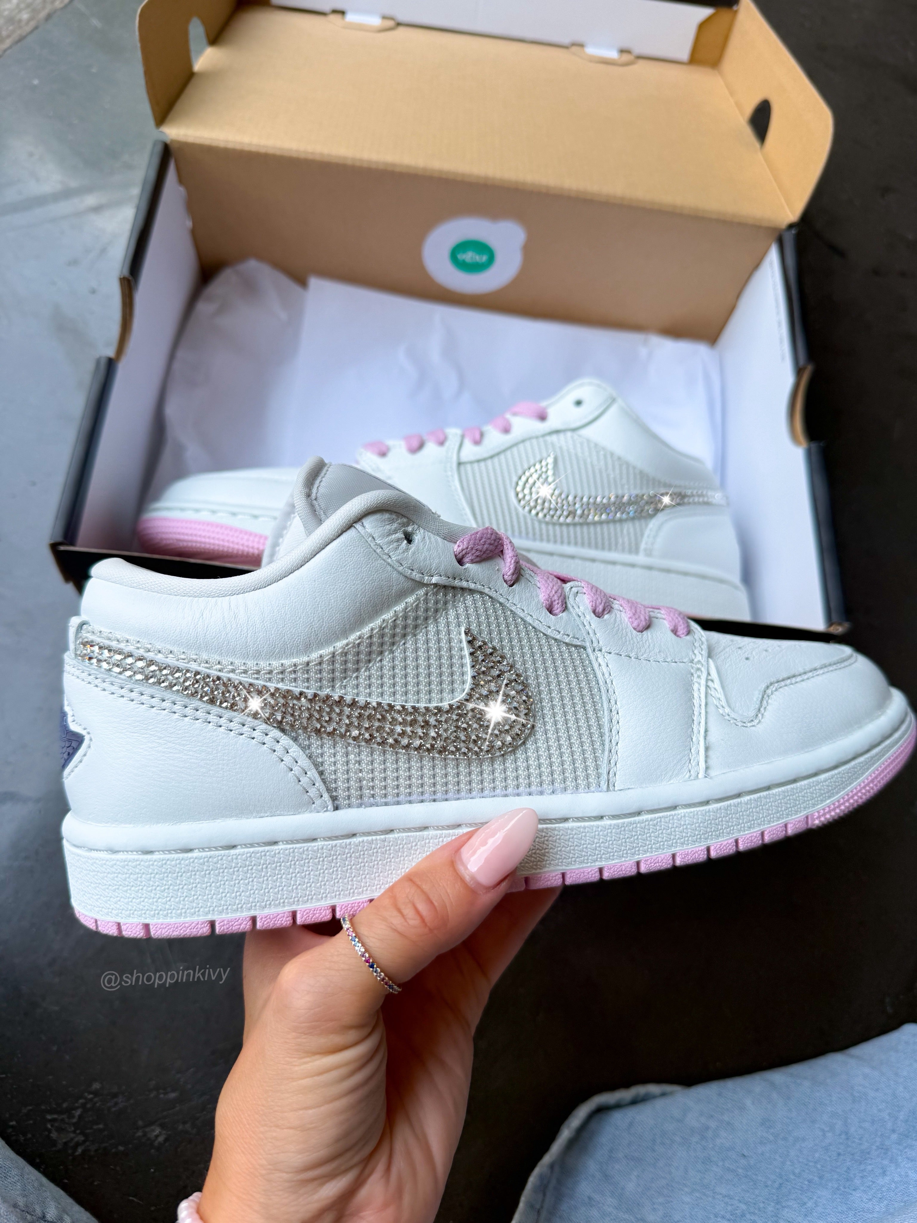 NEW Pink Bottom Swarovski Women’s Air Jordan 1 Low Shoes