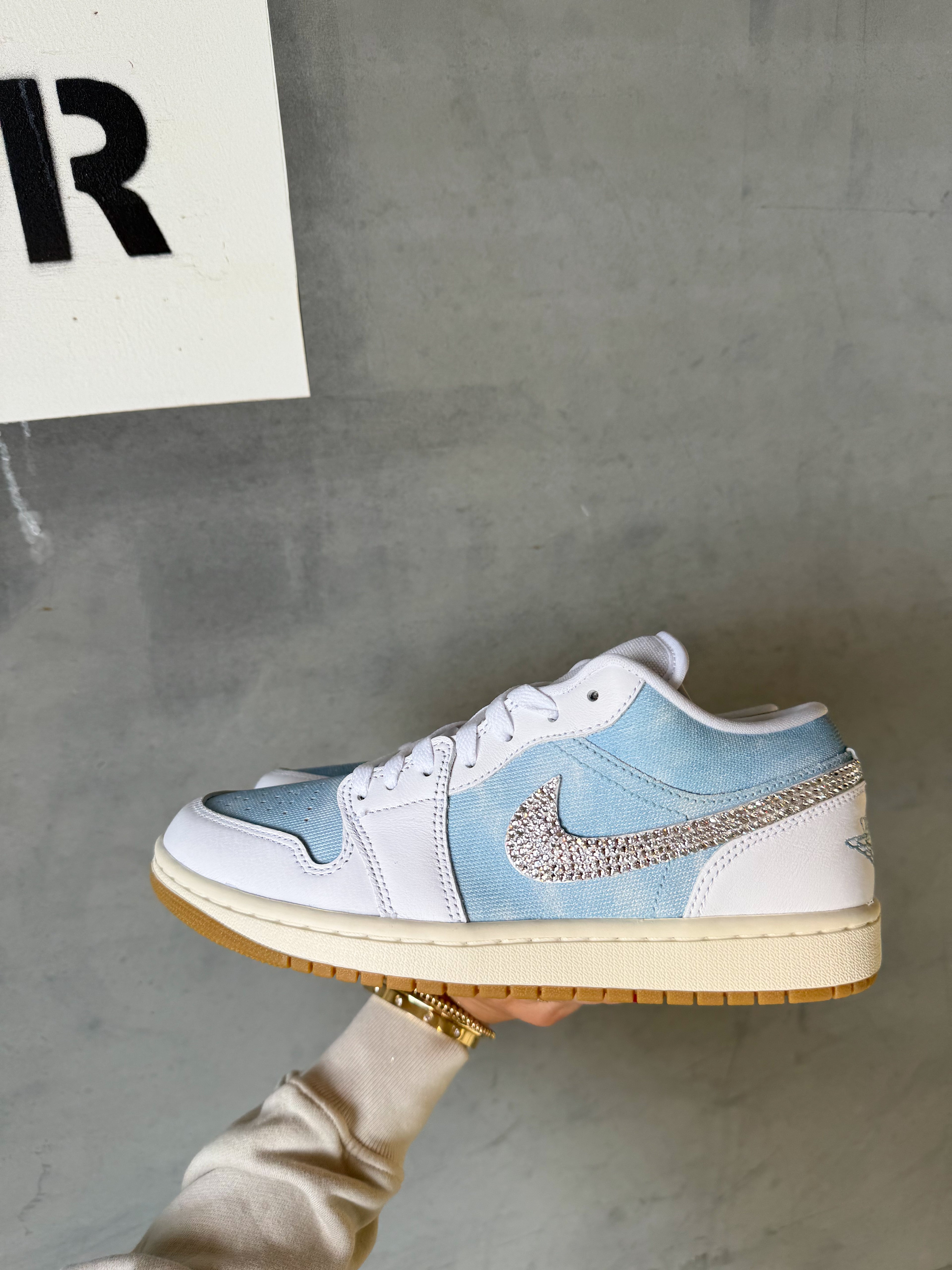 Zapatillas Air Jordan 1 Low para Mujer Edición Especial Denim Swarovski
