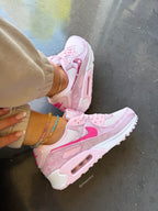 Nike Air Max 90 de mezclilla rosa con cristales de Swarovski