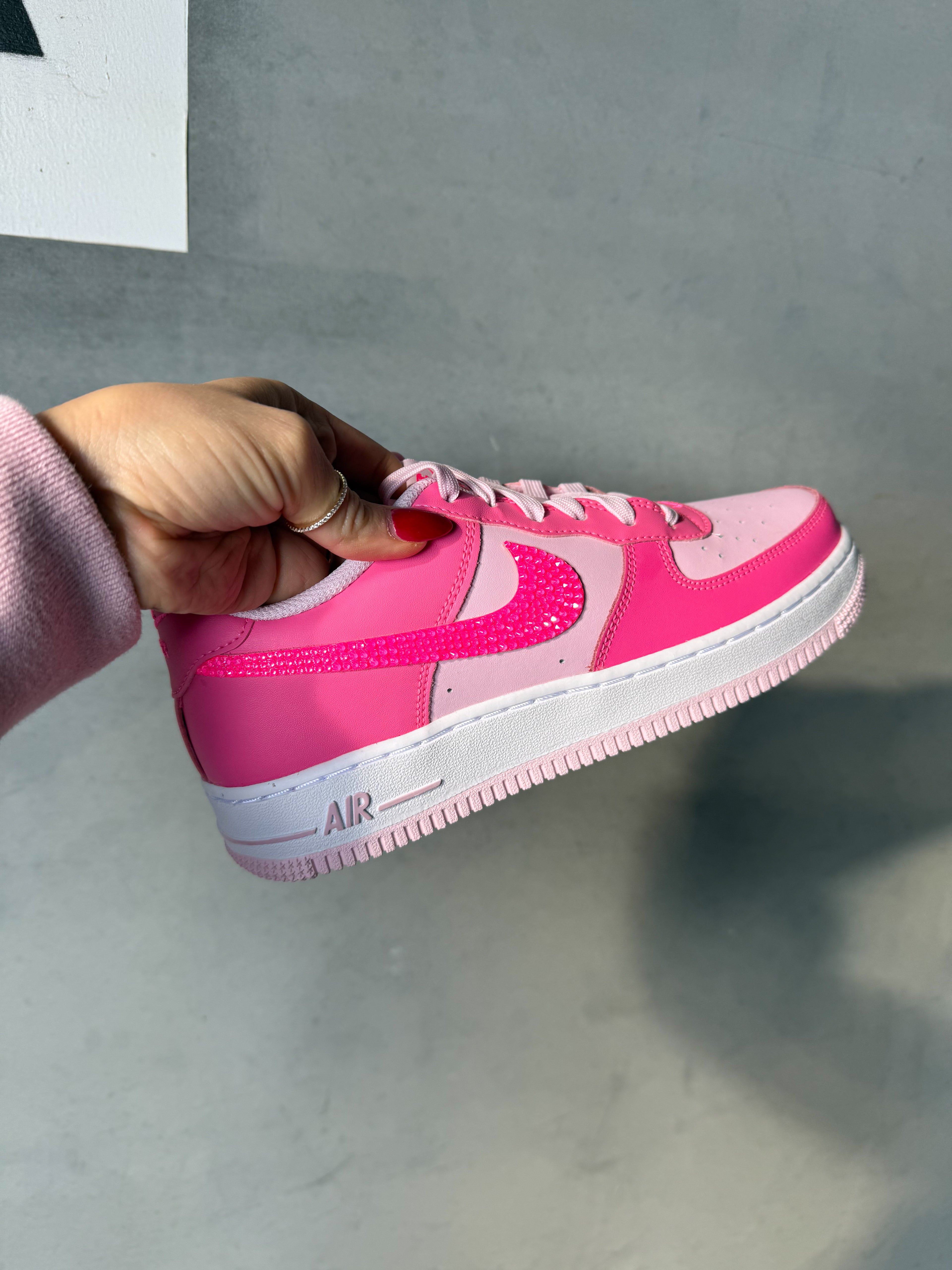 Zapatillas bajas Air Force 1 de mujer Swarovski en rosa chicle