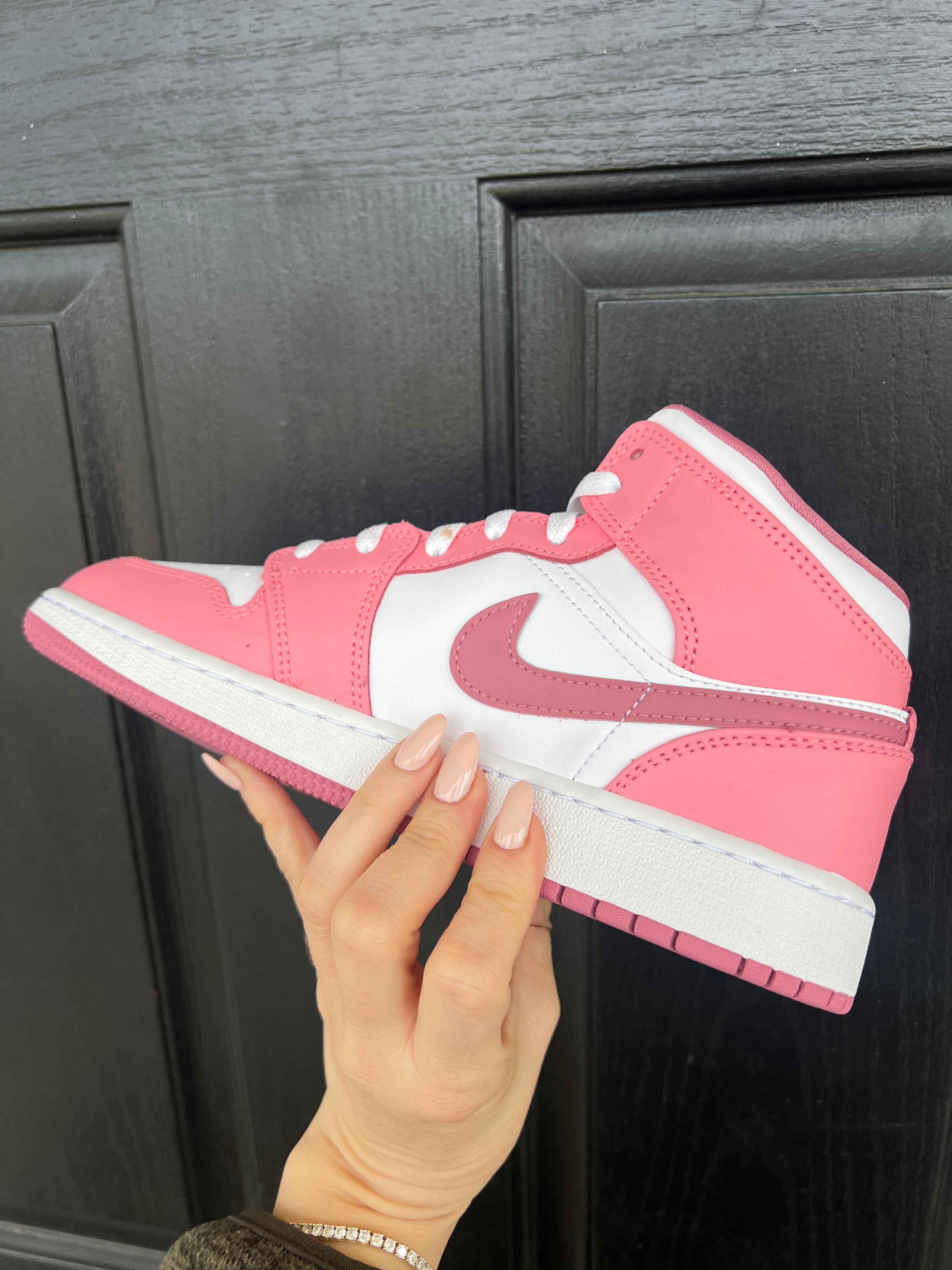SIZE 7.5 Pink Swarovski Women’s Air Jordan 1 Mid Shoes