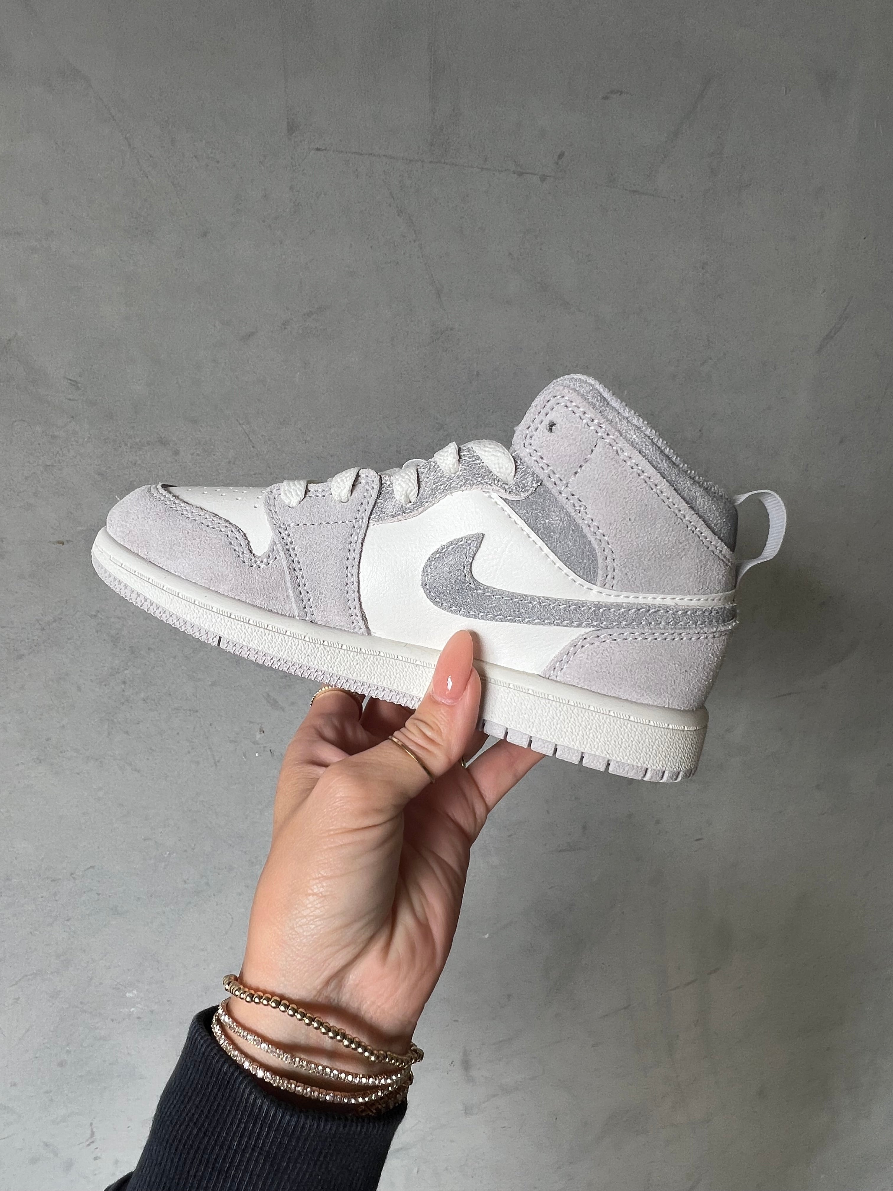 SIZE 3y Pre-School Swarovski Jordan 1 Mid