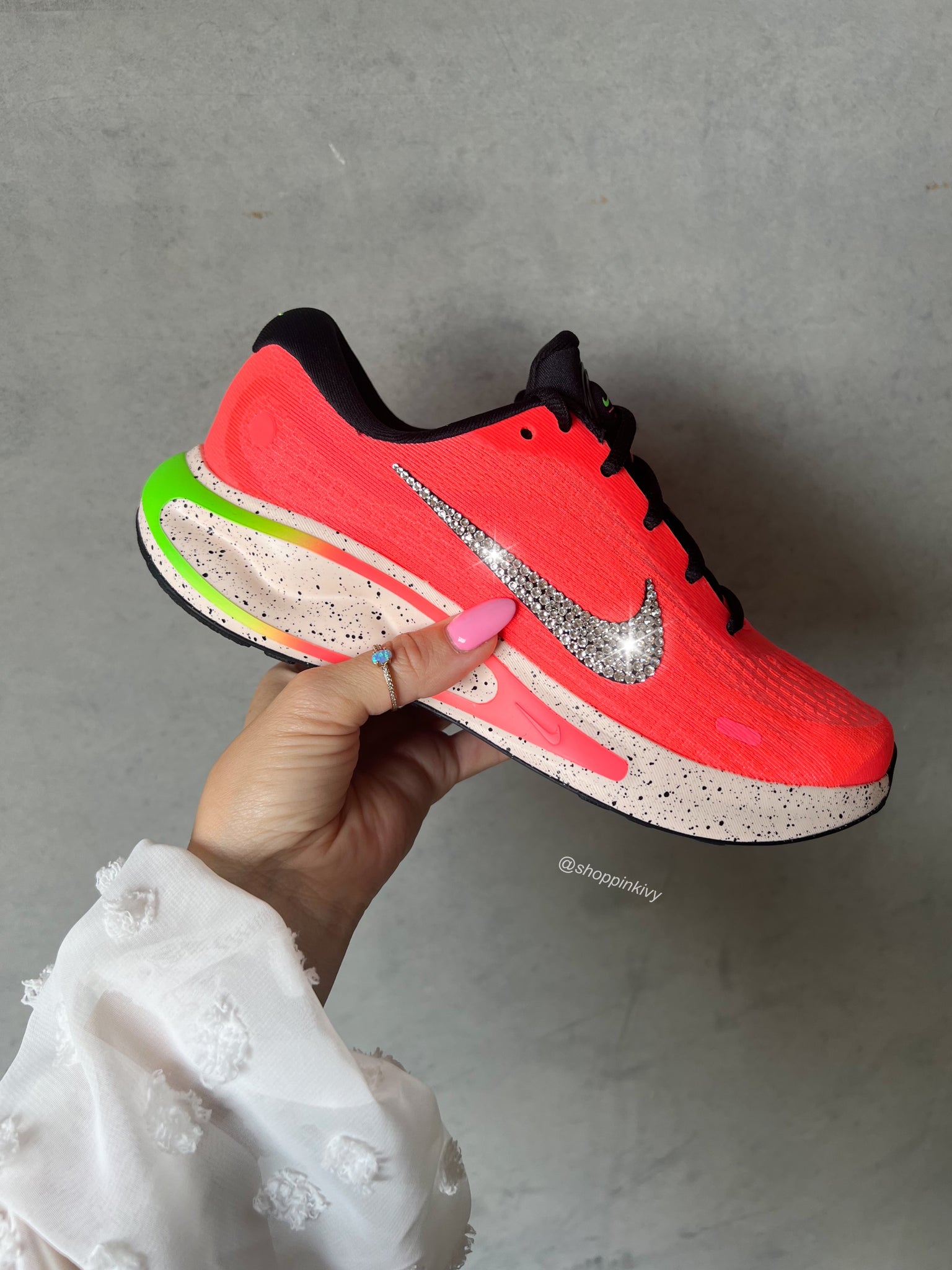 Nike rosas fosforitas hotsell