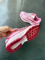 Zapatillas Nike de mujer metálicas rosas con cristales Swarovski