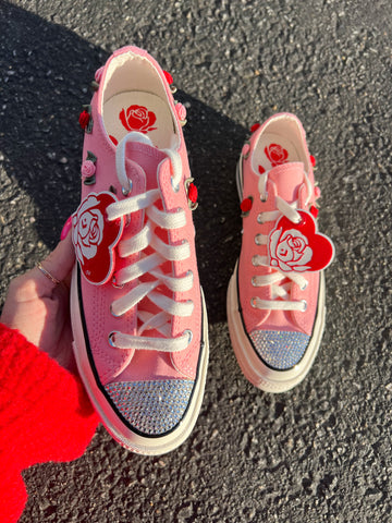 Pre-Order Roses Pink Valentine’s Converse Chuck Taylor