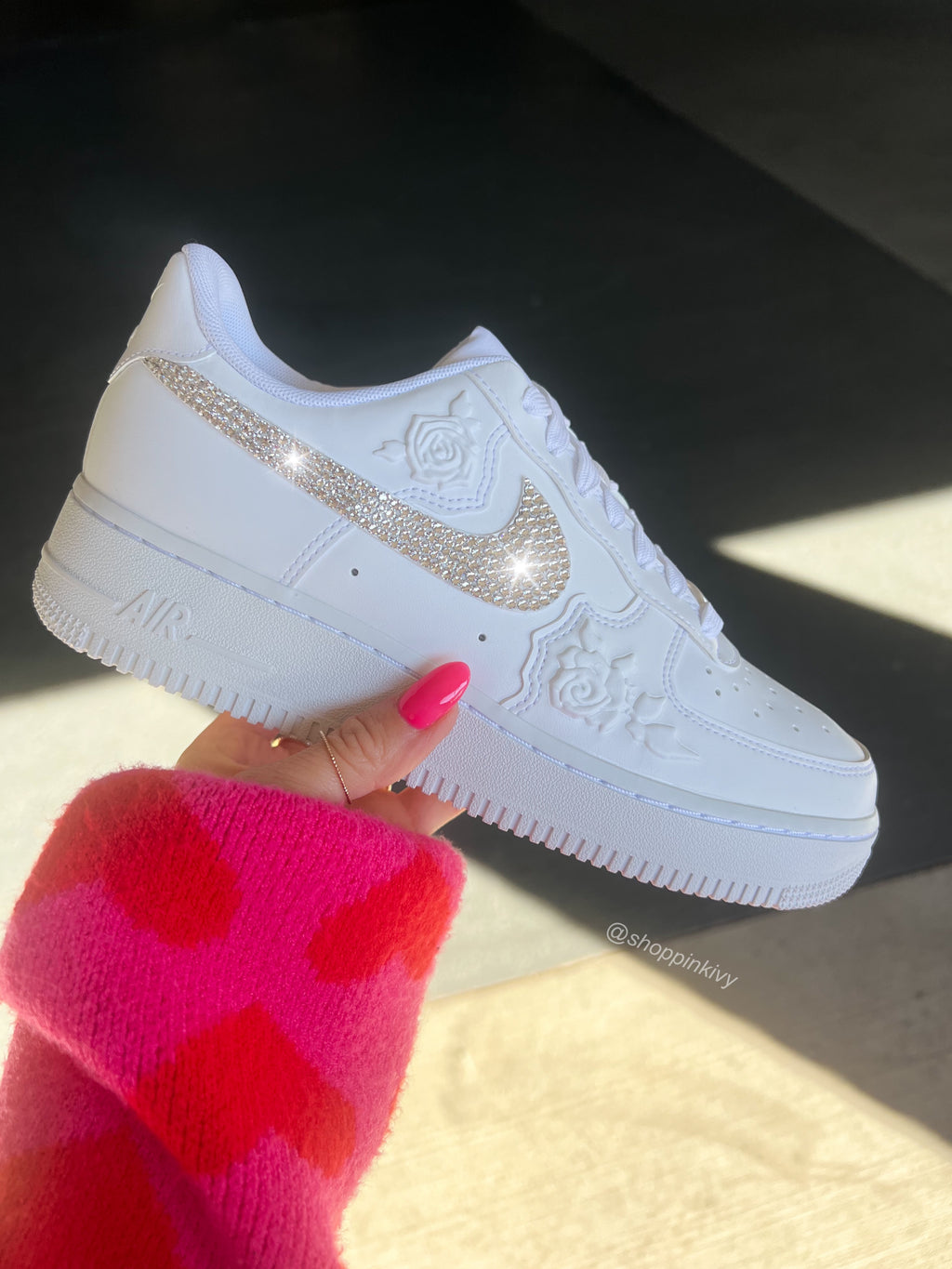SIZE 8.5 White Roses Swarovski Nike Air Force 1 ST