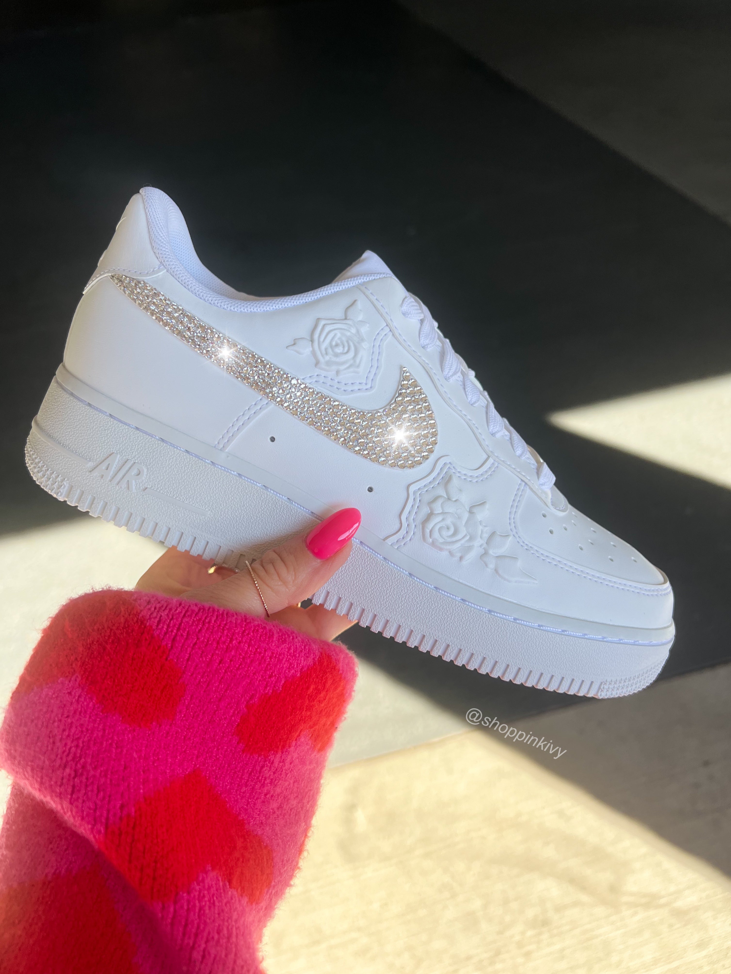 SIZE 8.5 White Roses Swarovski Nike Air Force 1 ST